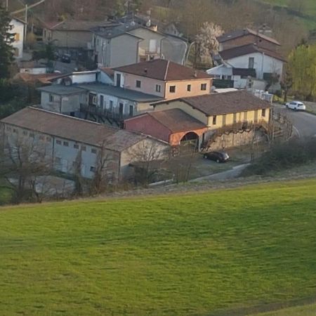 Agriturismo Di Sordiglio Casina Экстерьер фото